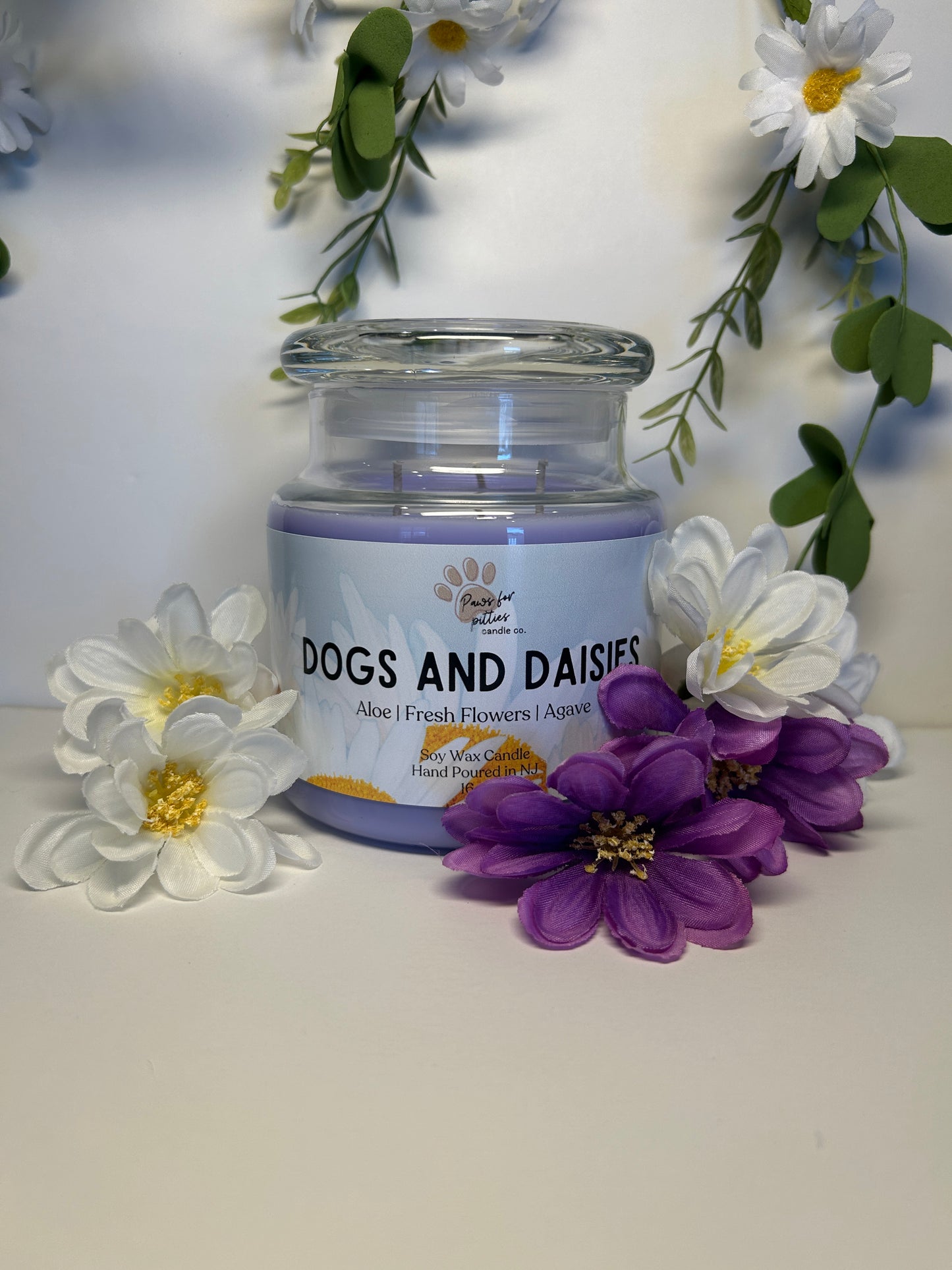 Dogs and Daisies 16oz Soy Wax Candle