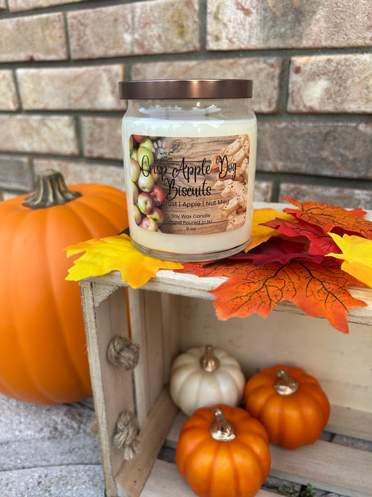 Crisp Apple Dog Biscuits 9oz Soy Wax Candle
